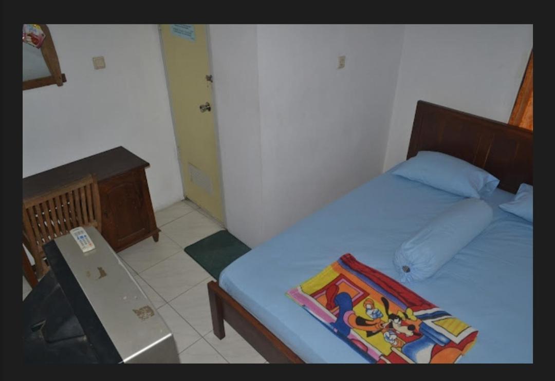 Kota Baru Homestay Джепара Екстериор снимка