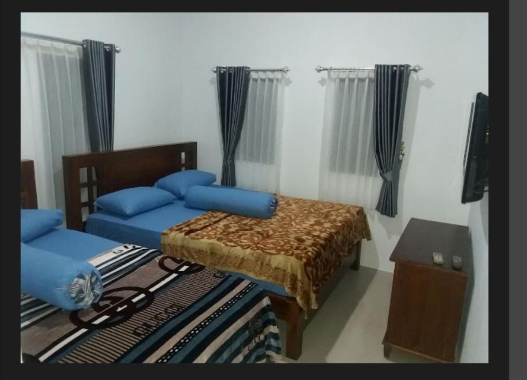 Kota Baru Homestay Джепара Екстериор снимка