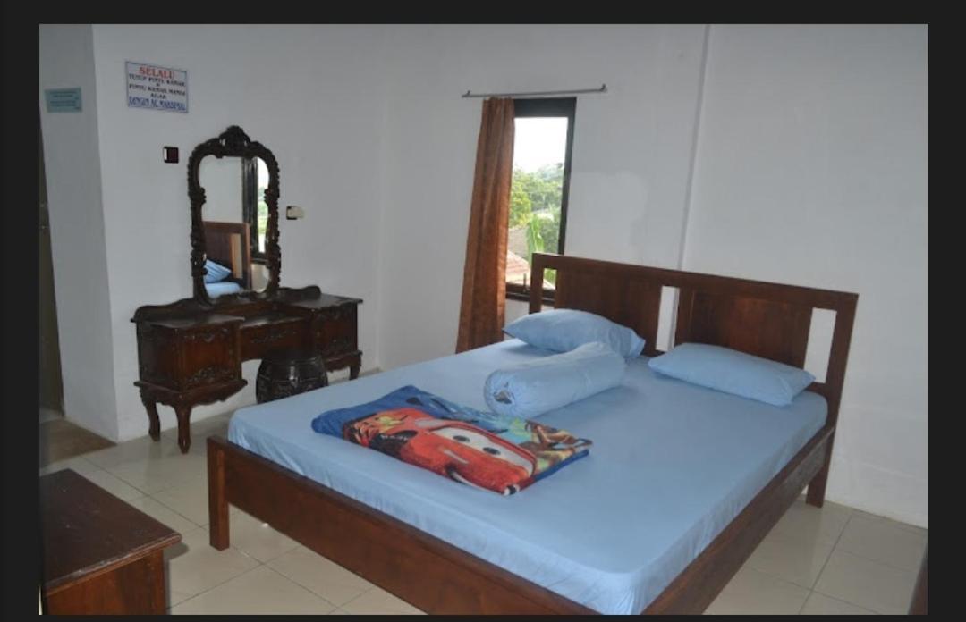 Kota Baru Homestay Джепара Екстериор снимка