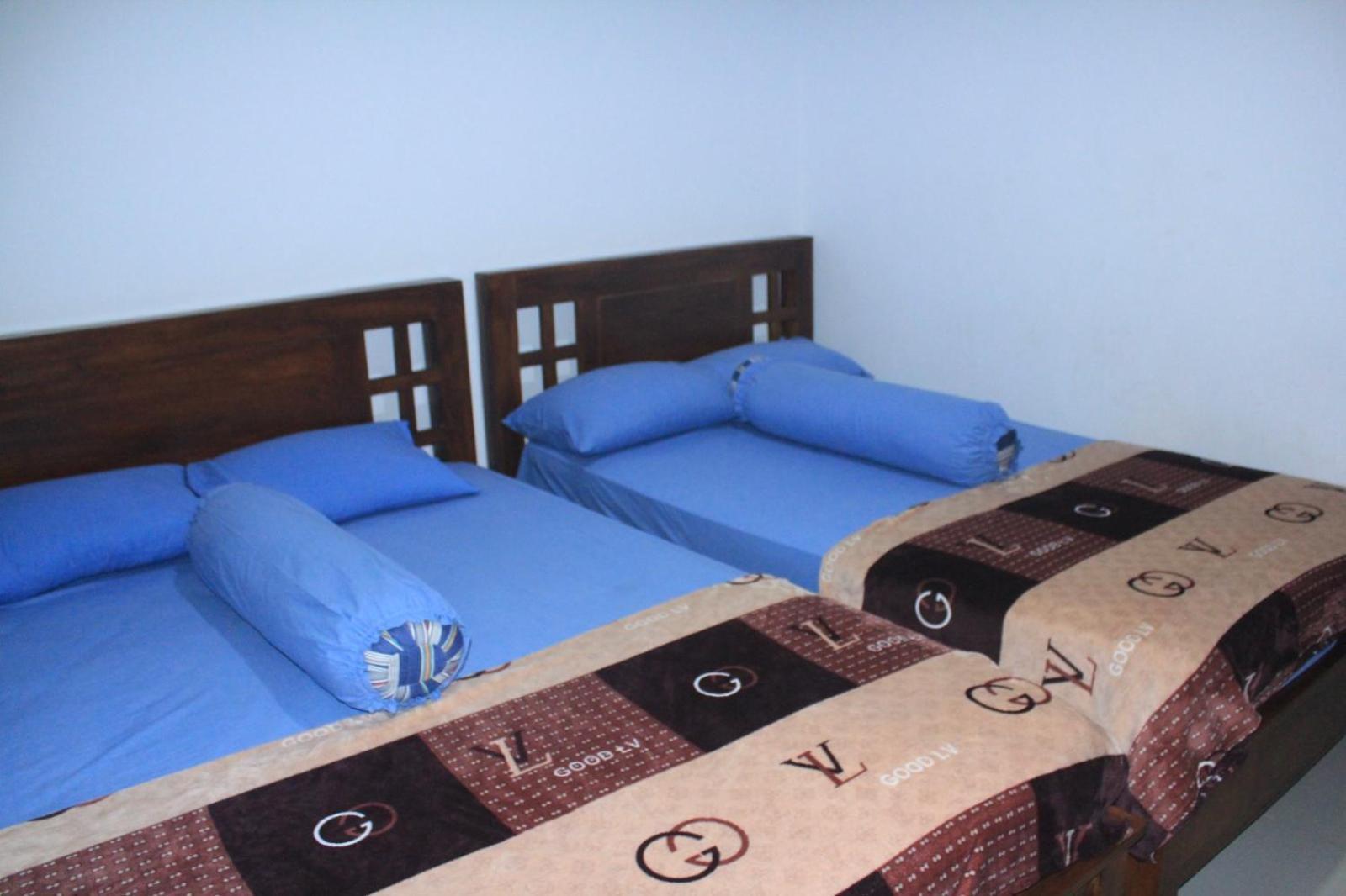 Kota Baru Homestay Джепара Екстериор снимка